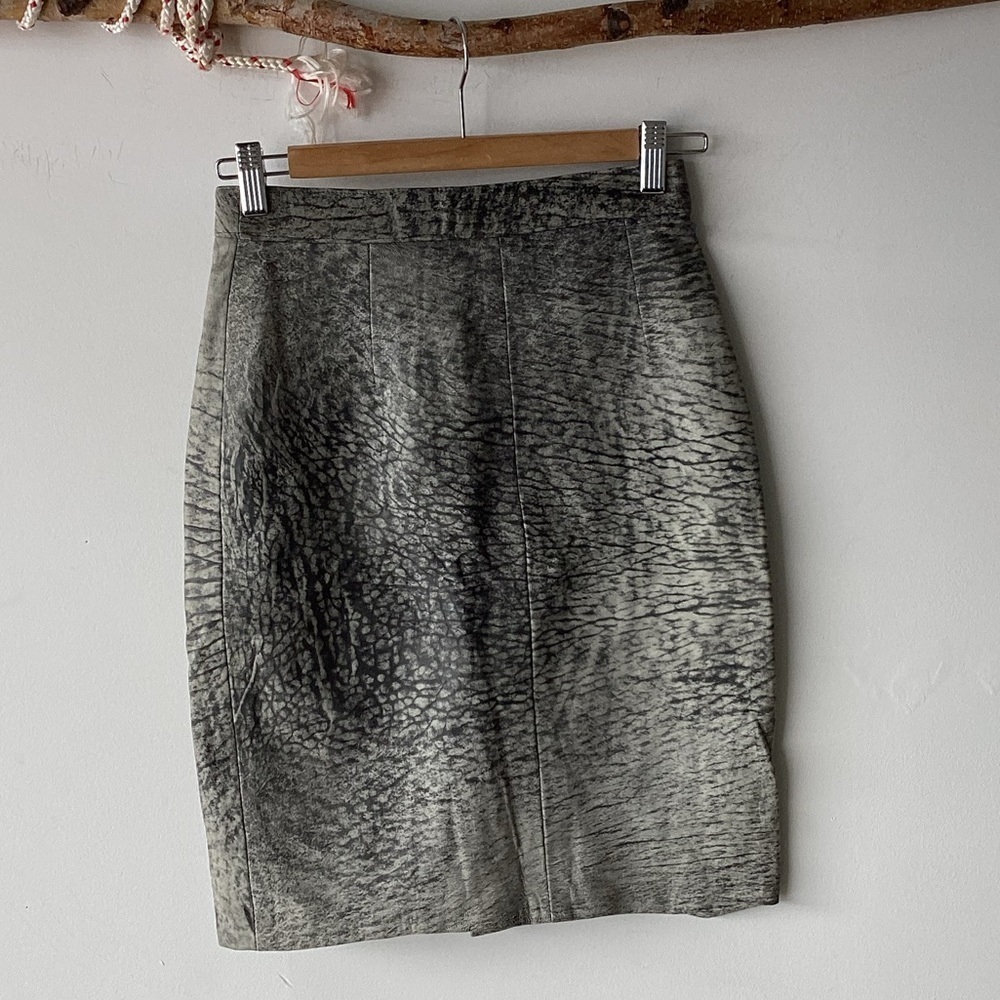 Vintage Phillip Noel Skirt Womens XS Grey Leather Abstract Print Pencil Retro - Picture 5 of 6